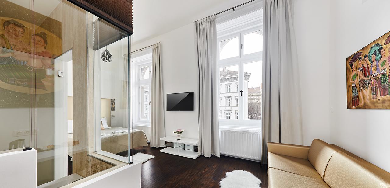 Andrassy Thai Hotel Budapest Bagian luar foto