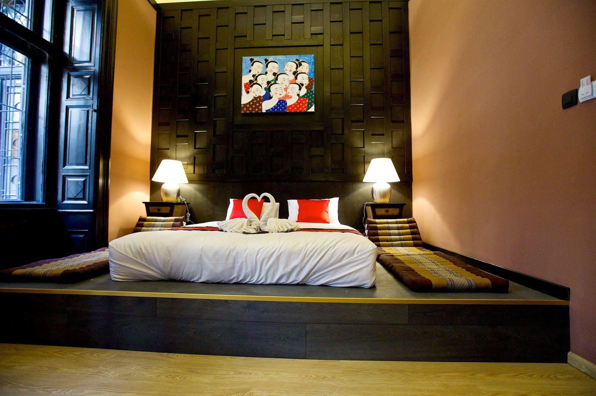 Andrassy Thai Hotel Budapest Bagian luar foto