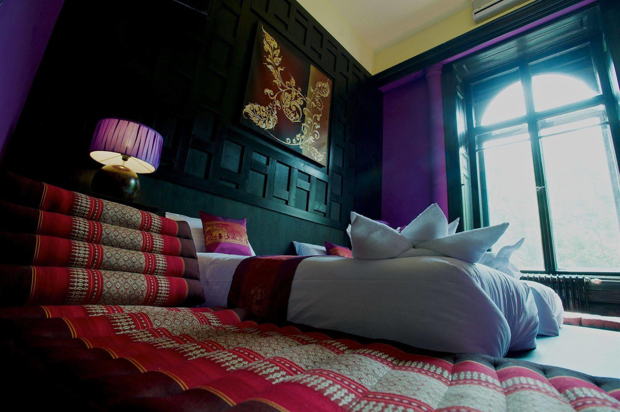 Andrassy Thai Hotel Budapest Bagian luar foto